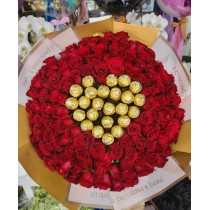 Ramo de rosas y Ferreros Rocher 